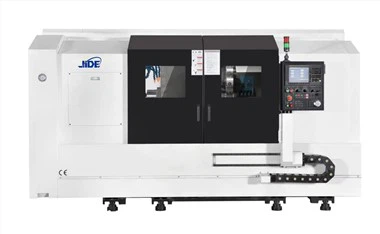 CNC horisontell svarvcenter