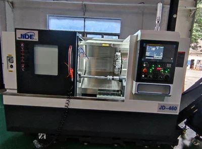 CNC-svarvmaskin